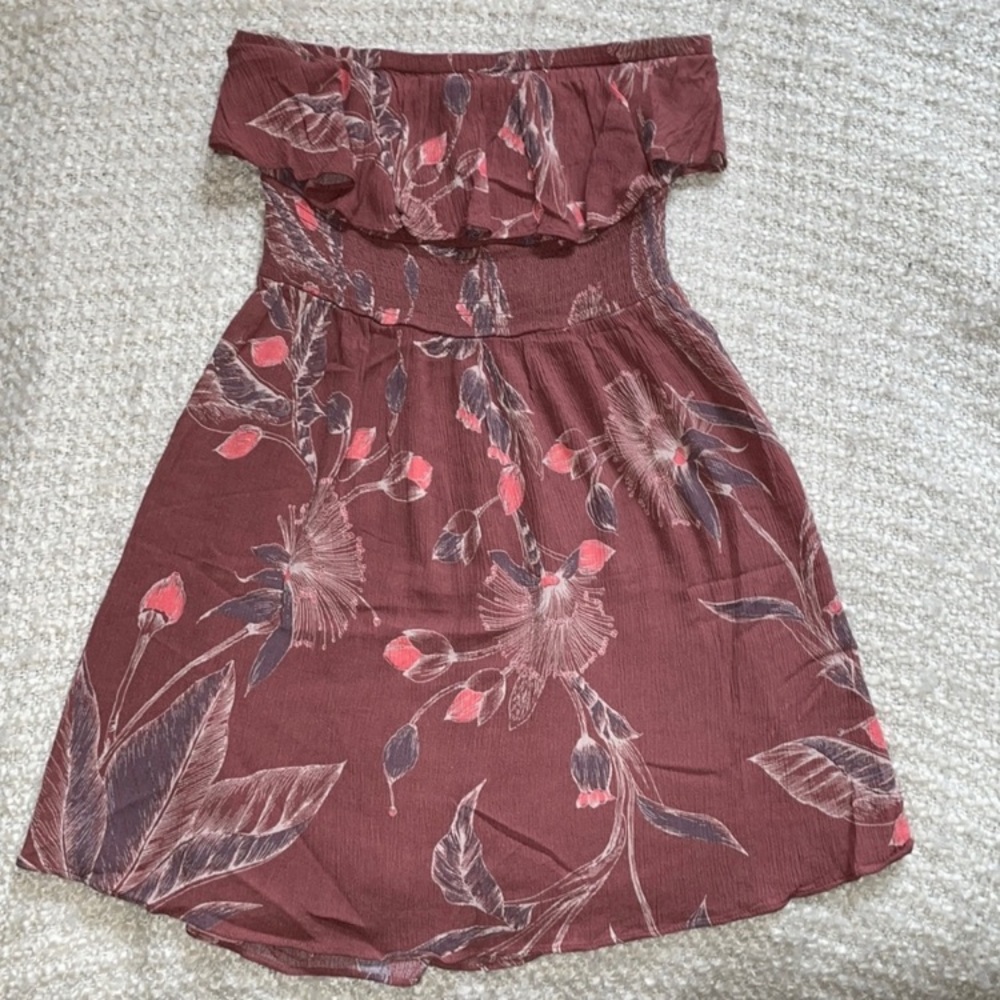 🍂 EXPRESS SIZE XS FLORAL MINI SUNDRESS